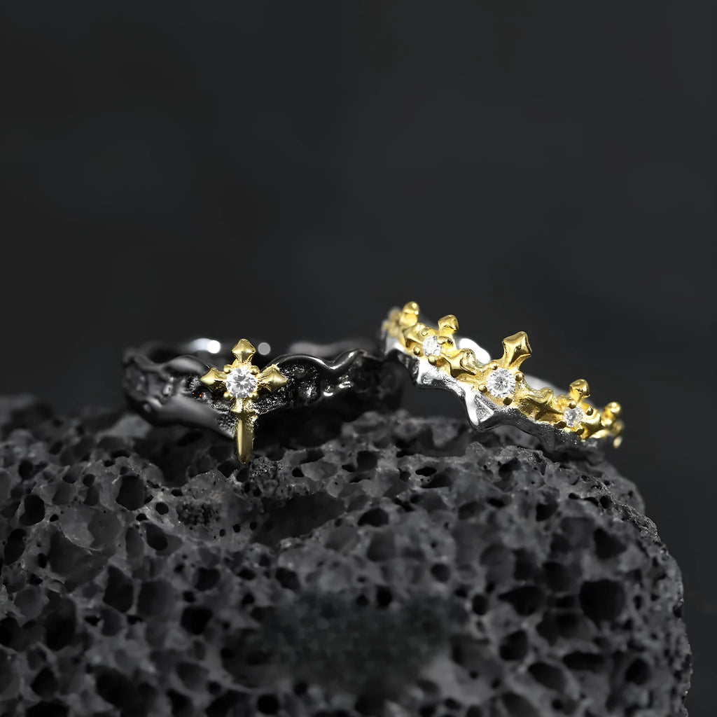 Princess Knight adjustable silver couple ring with electroplated white gold or black gold finish.