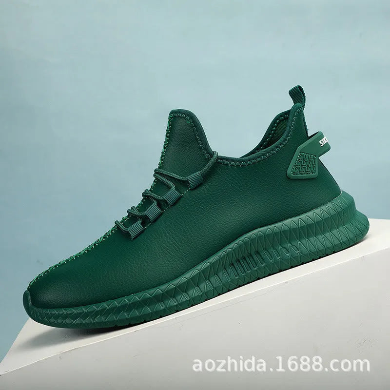 Men's low top sports casual shoes in artificial leather with front lace-up and EVA sole, available in black