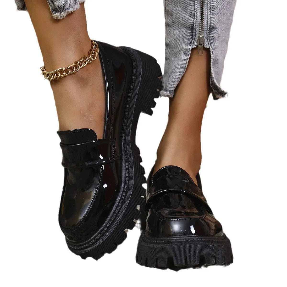 British style plus size slip-on loafers with chunky heel in black, green, and wine red.