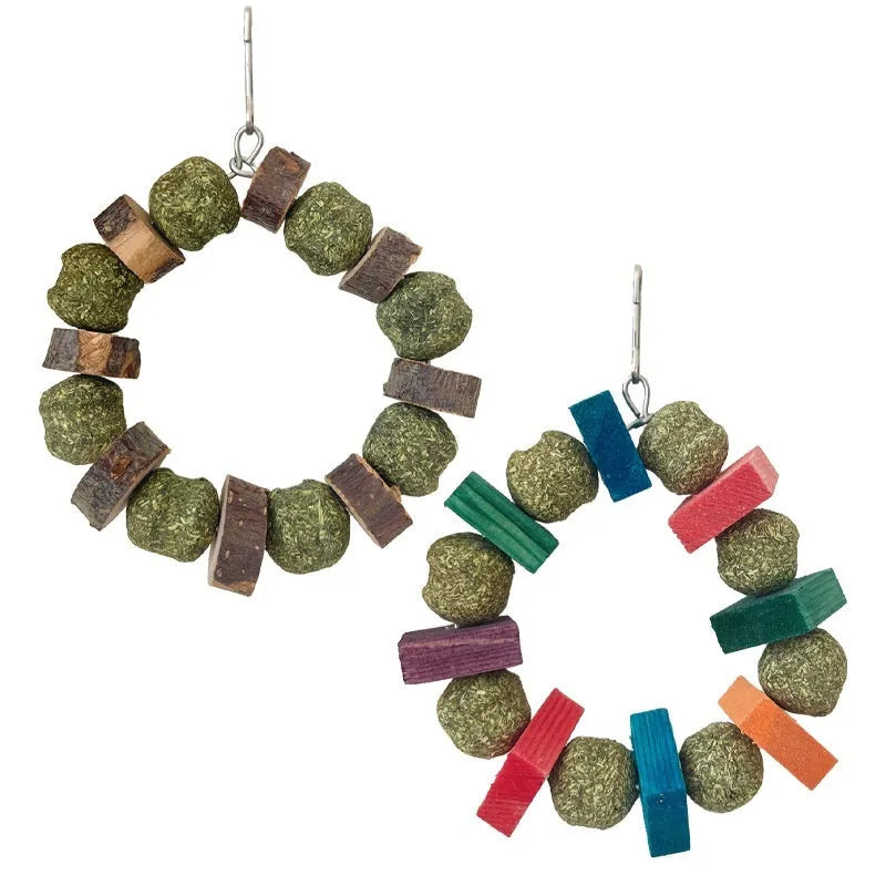 Hamster toy decorative ring with Applewood and colour sequin straw balls for small pets