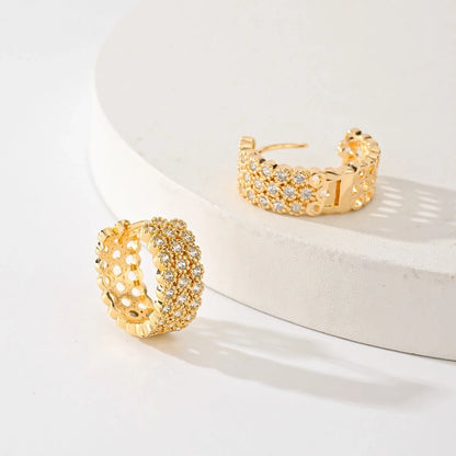 Copper all-matching earrings for women with exquisite design in HYL407010 color