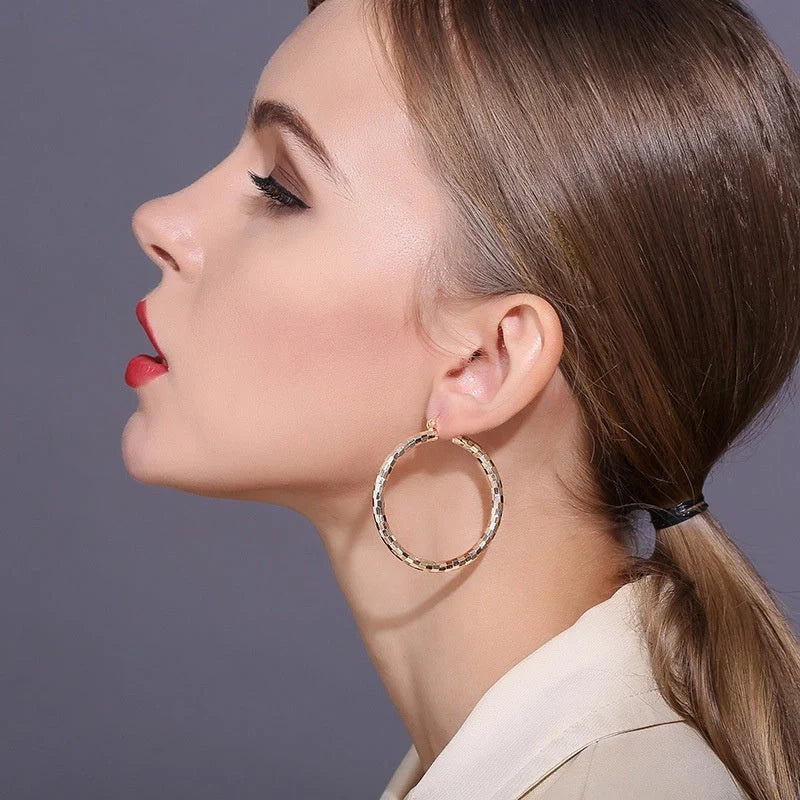 Minimalist geometric earrings with 18K gold electroplating, perfect for women's fashion
