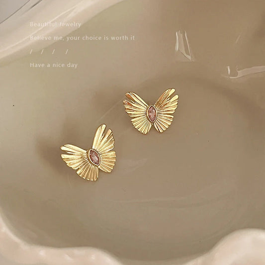 Retro Hong Kong style alloy ear studs in colors 7537 and 7760