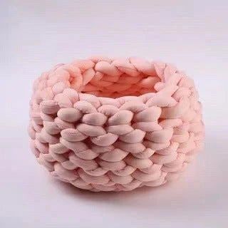 Cozy and Stylish Pet Bed: Keep Your Furry Friend Warm and Content