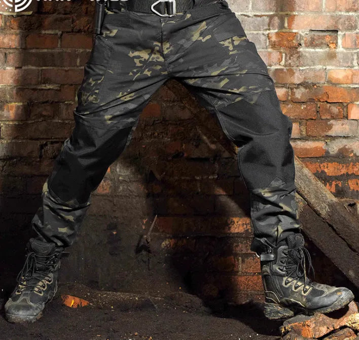 Camouflage tactical pants in CP camouflage pattern, slim fit, quick-drying polyester cotton fabric for outdoor use