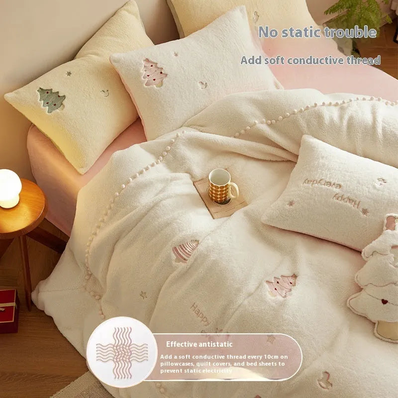 Winter milk fibre four-piece bedding set with green or pink Christmas tree pattern on a fresh style quilt cover.