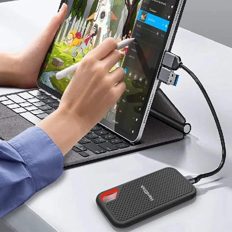 Black SSD mobile solid state drive with Type-C 3.1 interface in ABS plastic shell