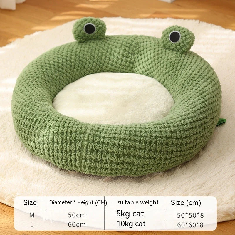 Little Frog Series Warm Plush Mat for small pets under 5KG, featuring a cute cartoon frog design