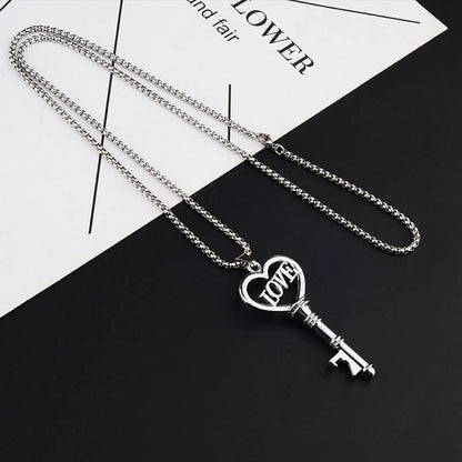 Stainless steel sweet heart key pendant choker necklace for women