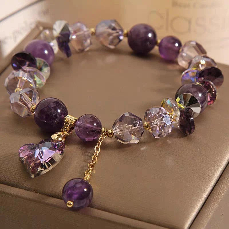 Natural amethyst heart-shaped pendant bracelet in antique style with geometric design