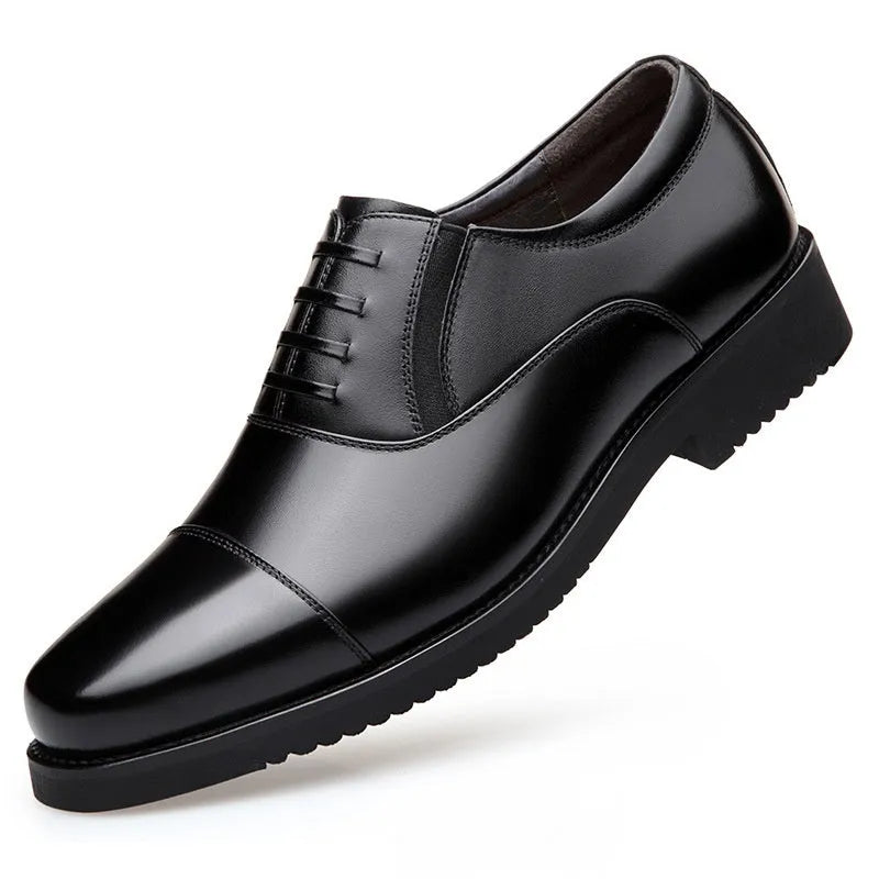 Black cowhide men's business formal leather shoes with round toe and rubber sole
