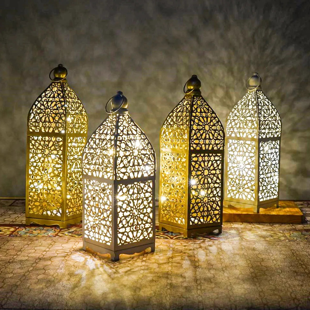 Modern simplicity iron barn lantern hollow four-corner ornament in gold, three sizes