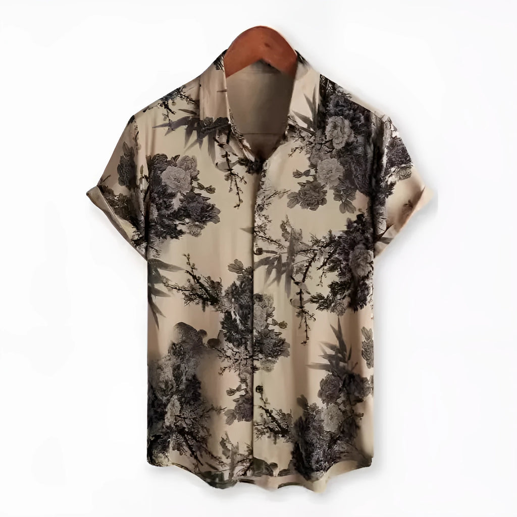 Hawaiian floral print short sleeve shirt with lapel collar in elastic polyester fabric.