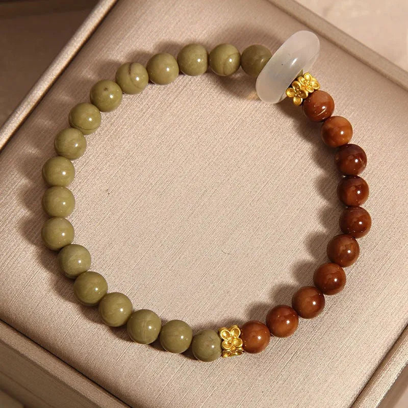 Green gradient Chinese-style women's bracelet with crown and diamond shapes on mixed materials