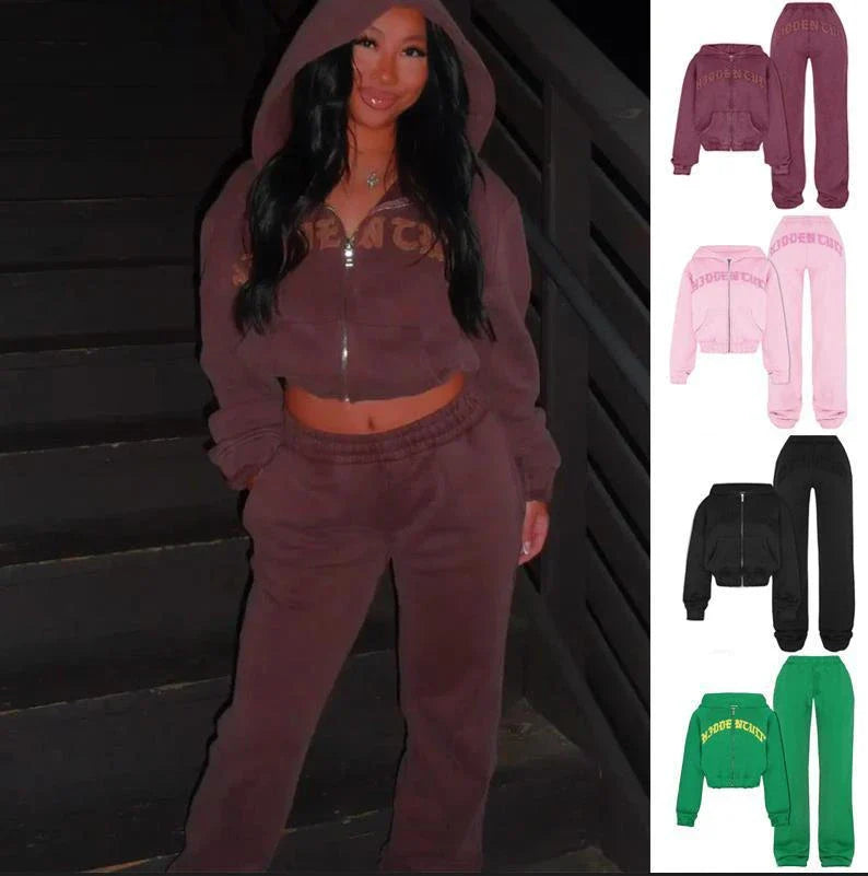 Stylish sports set featuring a cropped hooded sweatshirt with a trendy 3D effect design and relaxed drawstring pants in various colors