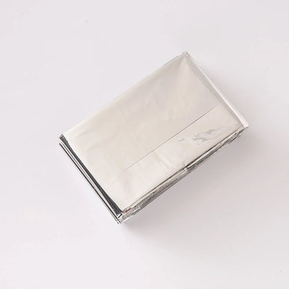 Double-sided silver and gold emergency thermal blanket for outdoor survival