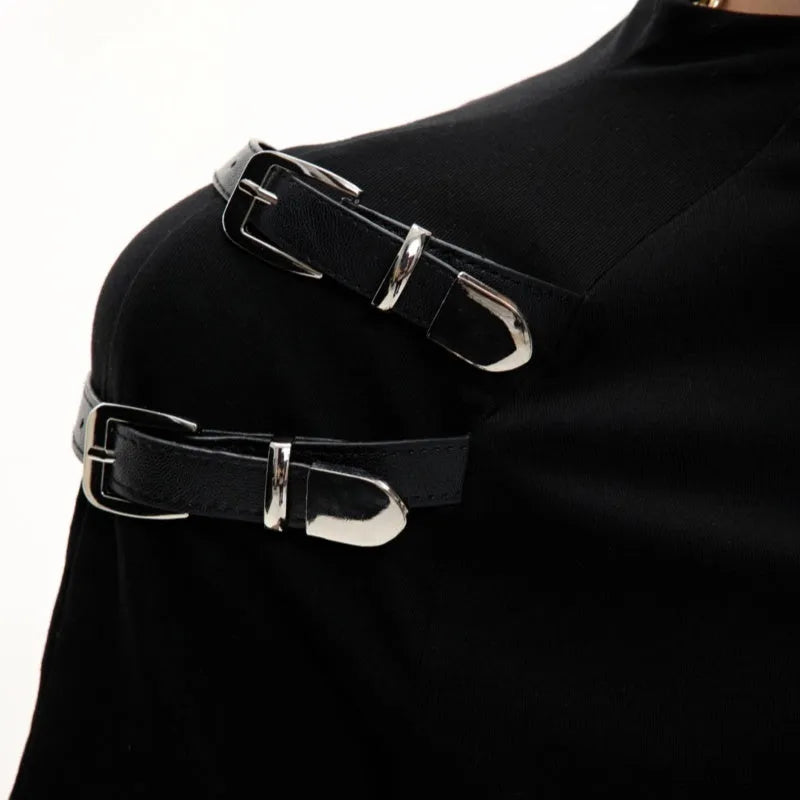 Men's slim fit cotton T-shirt with metal belt detail and small stand-up collar in black