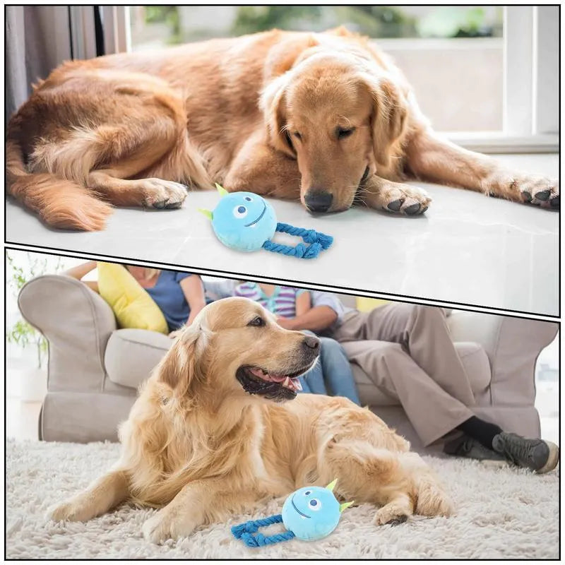 Dog squeaky toy with knot design in cotton rope, available in yellow or blue colours