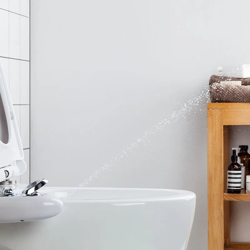Smart power-free toilet seat cover body cleaner in white ABS plastic with hip wash and pressure adjustment