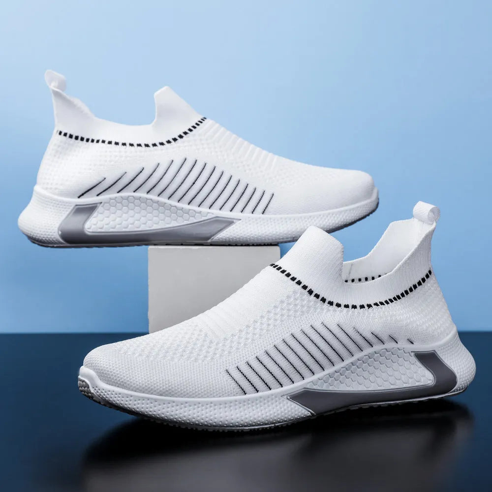Men's mesh sock shoes with striped design and colourblocking for casual running