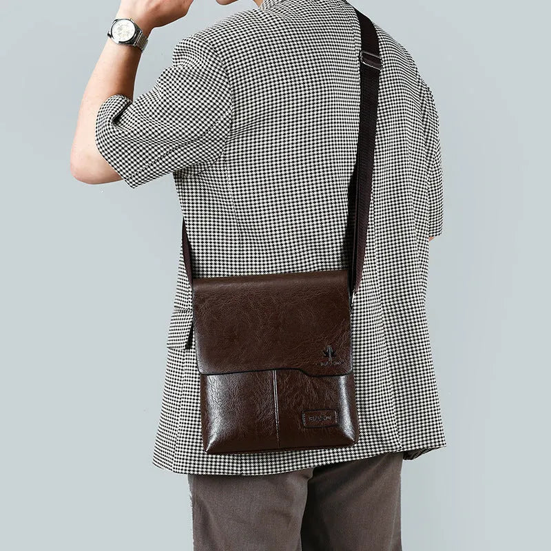 Vertical men's casual PU leather backpack in solid colour with letter print for business commute