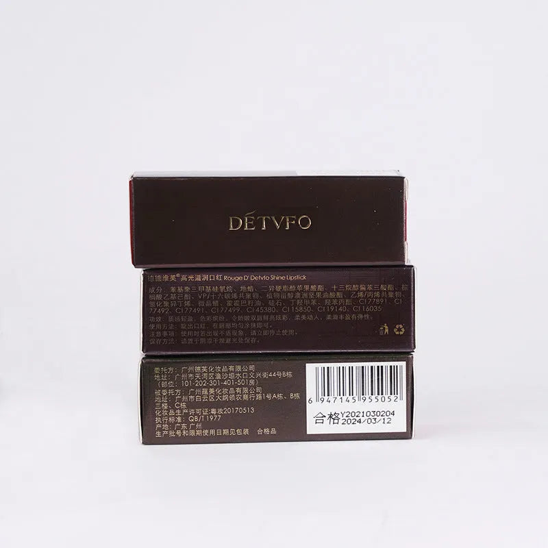 Matte lipstick bullet in a choice of 17 shades, waterproof and moisturising with phytosterols