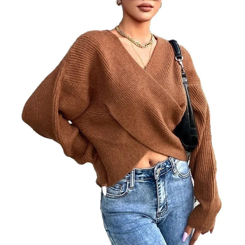 Women's polyester knitted sweater in loose fit long sleeve pullover style in apricot colour