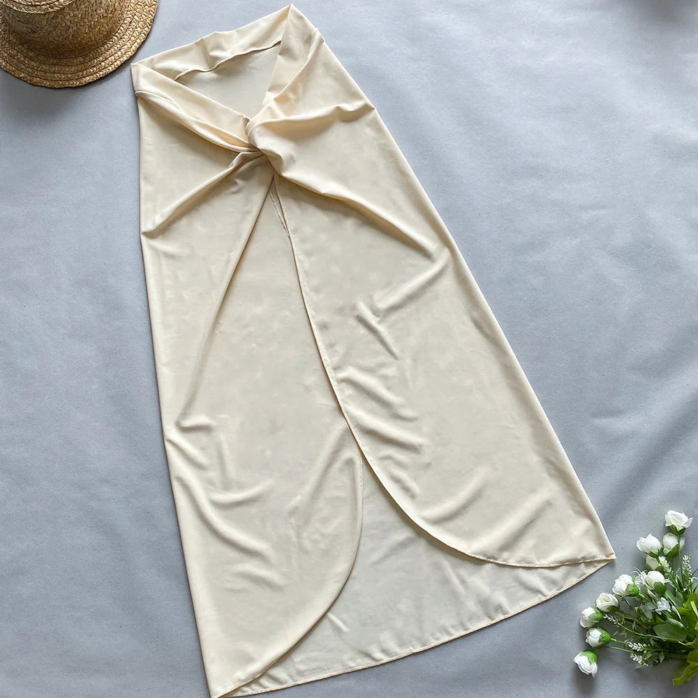 Women's one-piece swimsuit with matching skirt in high elasticity fabric for swimming and fitness