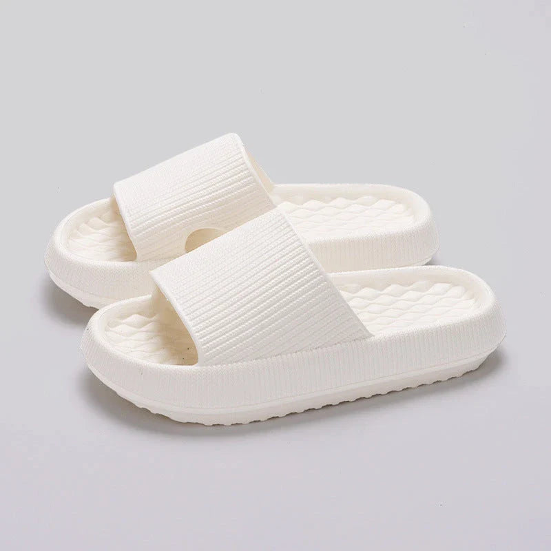 Stylish EVA slippers with rhombus stripe pattern for comfortable summer wear