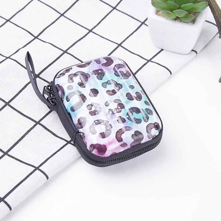 Tinplate coin purse with anime cartoon design and zipper opening