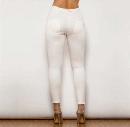 Shascullfites Melody Cotton Shaping Leggings for women in white, featuring booty lifting and anti-cellulite technology