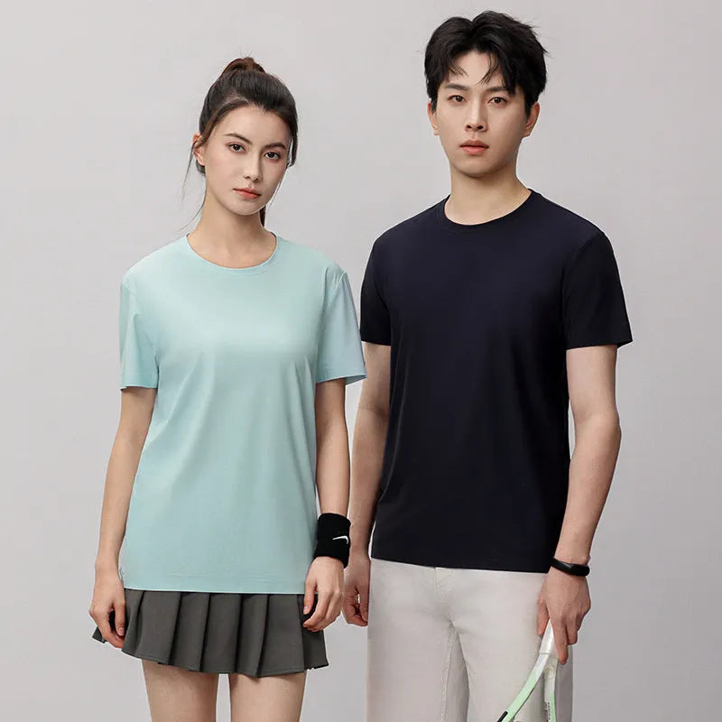 Ice silk quick-drying t-shirt in slim fit with antibacterial and UV protection features