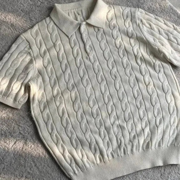Man wearing a light grey twisted knit short sleeve casual t-shirt