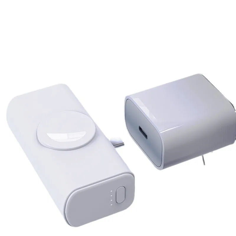Compact 5000mAh portable power bank with folding double head in black plastic shell