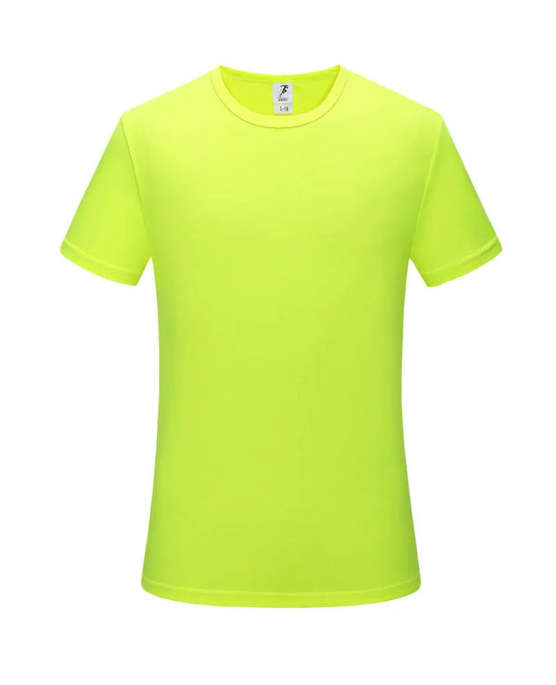 Short-sleeved slim fit round neck T-shirt in a solid colour on a hanger.