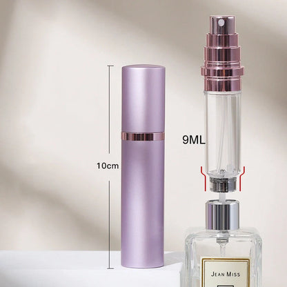 Compact perfume vaporizer in various colours with leak-proof design for travel