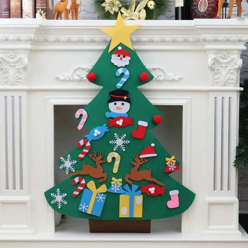 DIY multi-layer 3D felt Christmas tree with 32 decorations including snowflakes, Santa Claus and a snowman, expanded to 98x70 cm