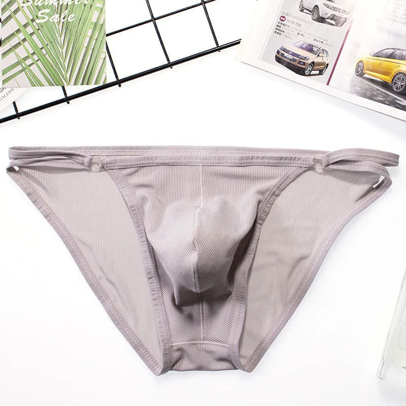 Men's ultra-thin ice silk quick-drying low-waist briefs in solid colour, rib knit polyester, front view