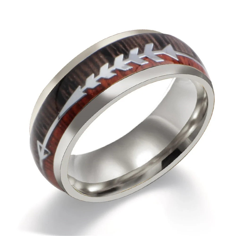 Men's stainless steel ring with wood grain arrow inlay in black, rose gold, and silver