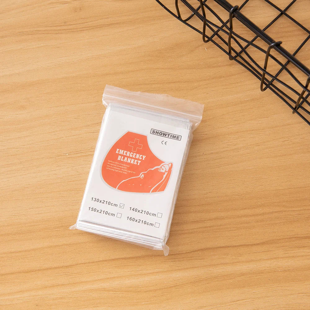 Double-sided silver and gold emergency thermal blanket for outdoor survival