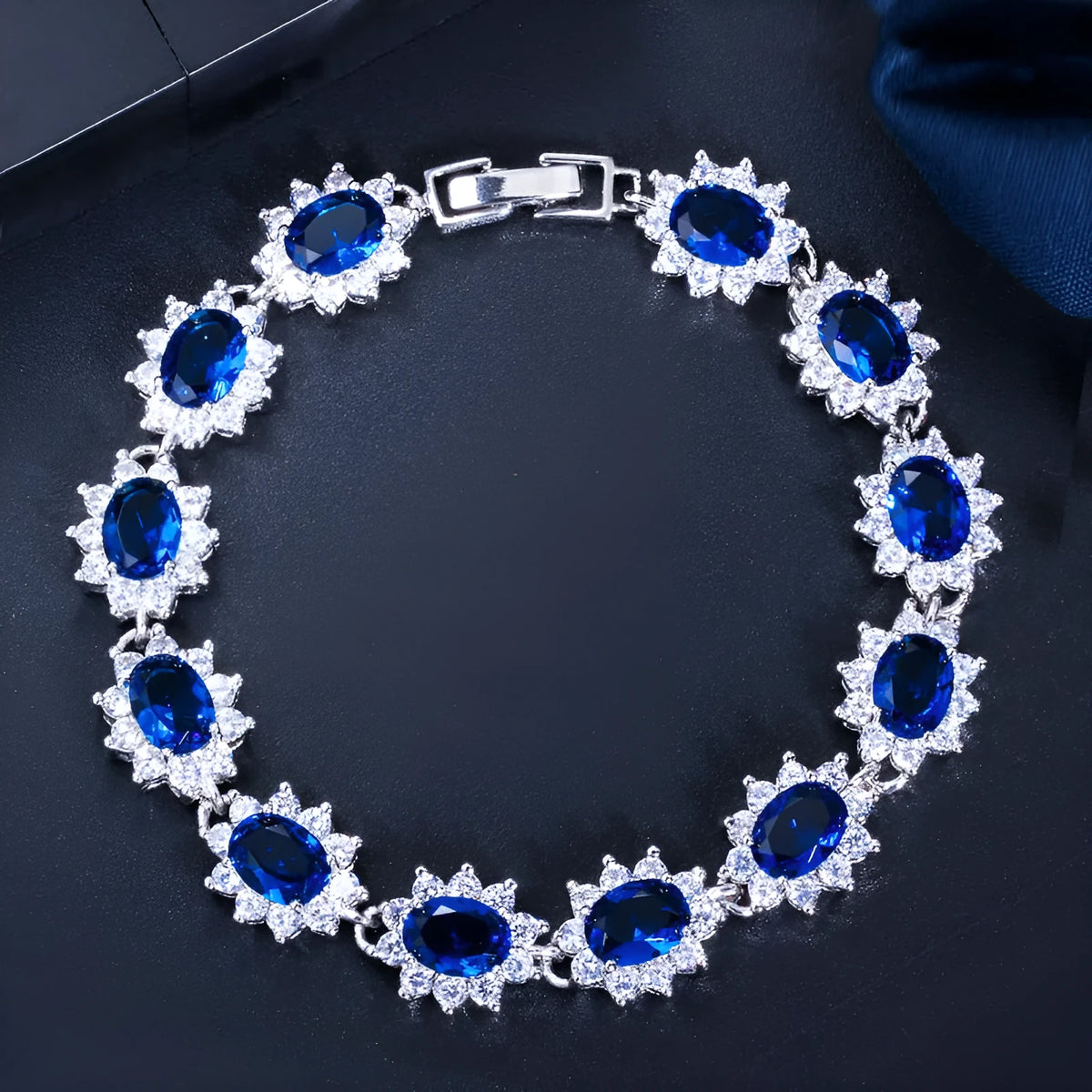 18K real platinum plated copper bracelet with cubic zirconia inlay, 18.6cm chain, white colour, on a clean background