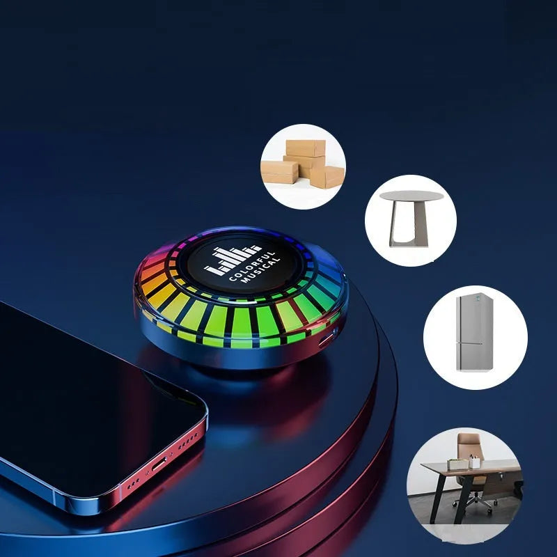 Compact cube voice control Bluetooth atmosphere lamp with polar light effect.