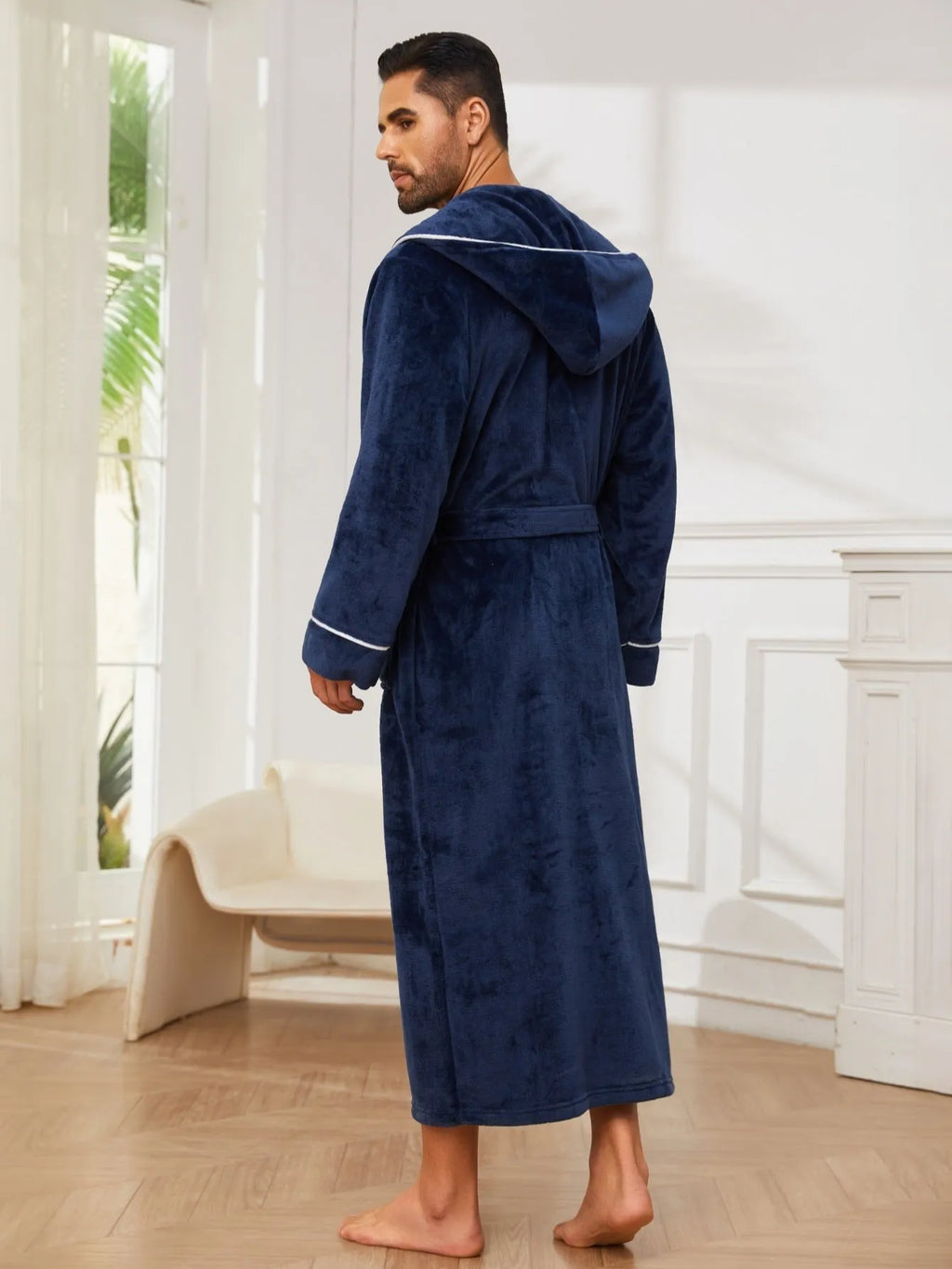 Men's flannel bathrobe pajamas in polyester fibre available in three colours and four sizes