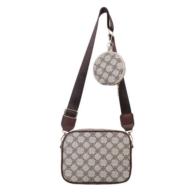 Presbyopic One-shoulder Crossbody Square Pouch in street trend style with plaid pattern