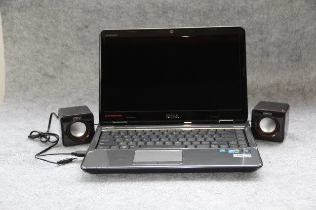Black small square 2.0 USB desktop computer speakers