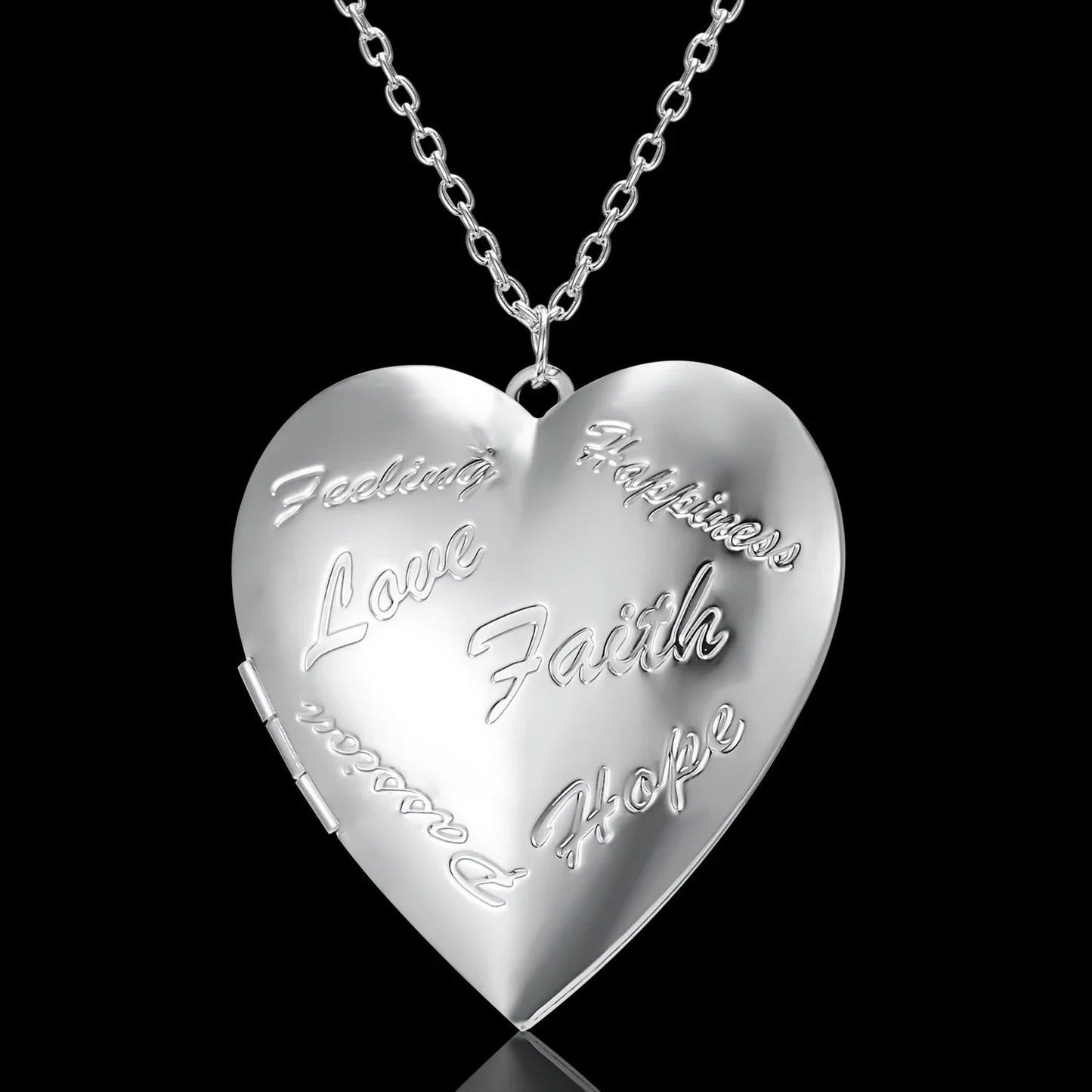 Personalized heart-shaped photo frame necklace in various colors, a romantic gift for women to showcase cherished memories