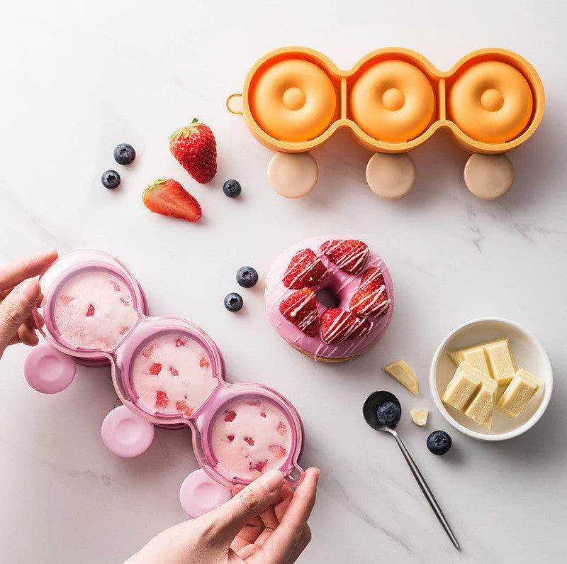 Zhixin Food Grade Silicone Doughnut Ice Cream Mold in yellow, green, and purple