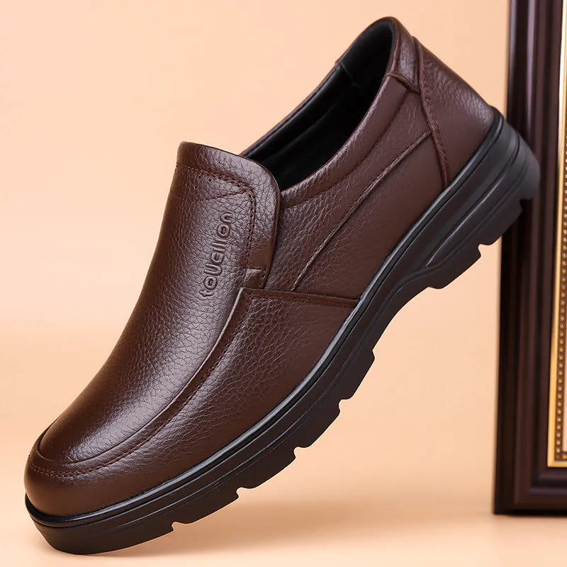 Men's genuine leather lace-up business casual shoes in brown with round toe and stitching detail