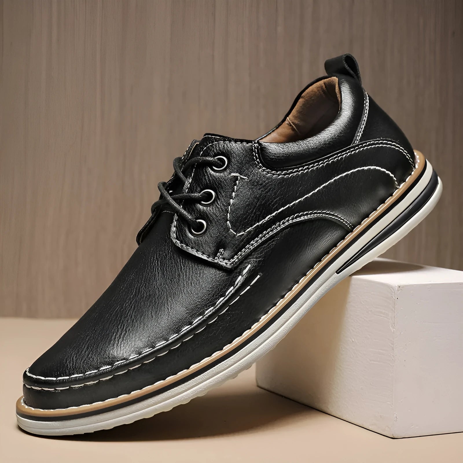 Men's black genuine leather casual shoes with round toe and front lace-up design