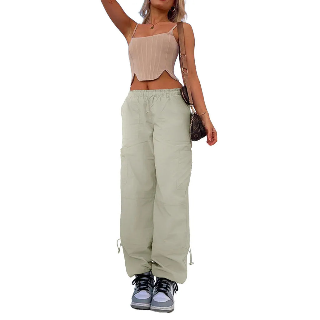 Men's loose-fit straight-leg cargo casual trousers in black with multiple utility pockets on the legs.